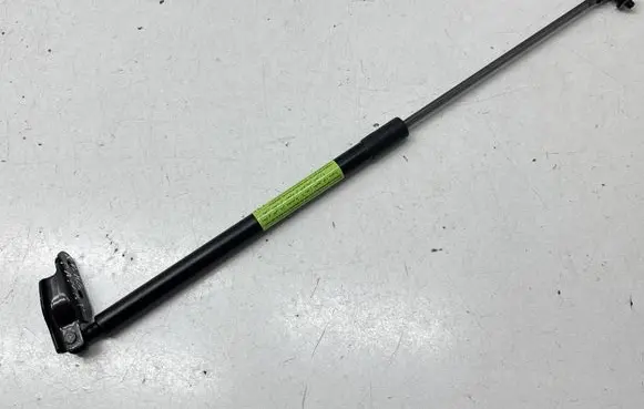 Subaru XV II Tailgate/trunk strut/damper 201130lh