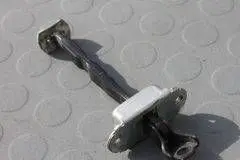 Nissan Tiida C11 Front door check strap stopper OGRANICZNIKLHTIIDA