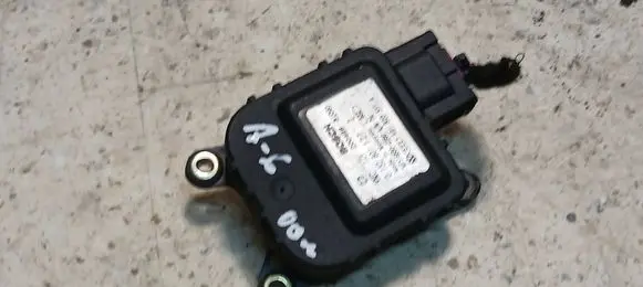 Audi A6 S6 C5 4B Air flap motor/actuator 0132801127 MF1168800560 4B1820511A