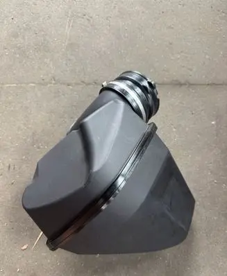 Intake resonator