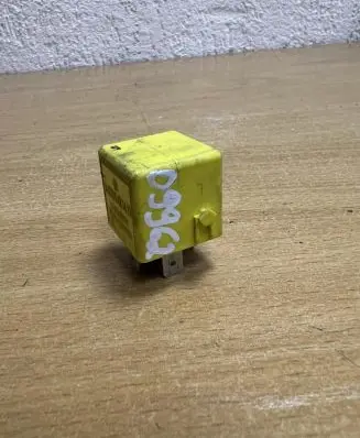 Mercedes-Benz C W203 Other relay 0025420319 D9962