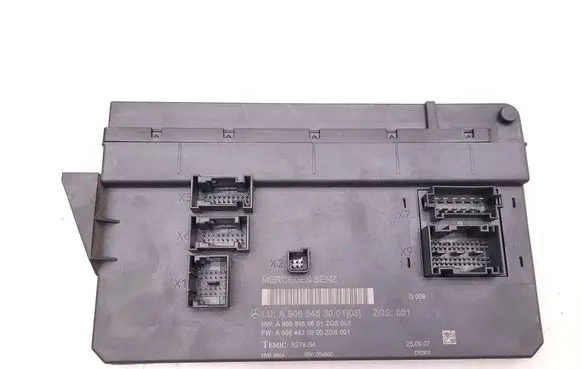 Volkswagen Crafter Comfort/convenience module A9065453001 A9064420600 A9065450601