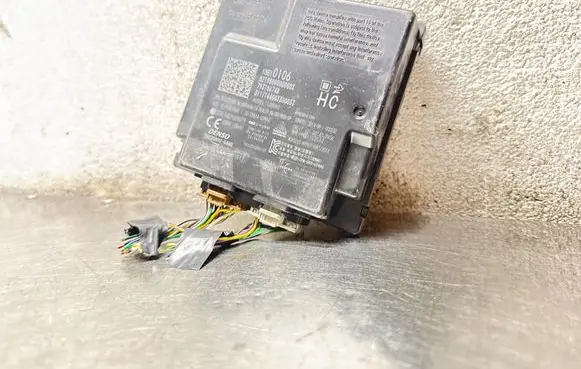Opel Insignia B Keyless (KESSY) go control unit/module 13510106 8219800000000X 3117144003300003