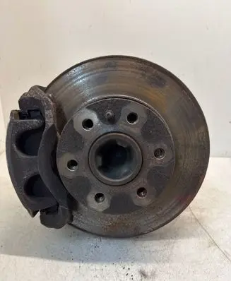Iveco Daily 6th gen Front wheel hub spindle knuckle 5801564658 5801564346