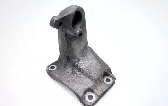 BMW 1 F20 F21 Engine mounting bracket 6788612 22116788612