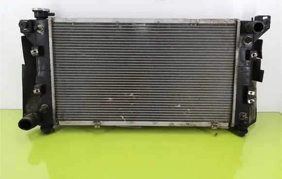Chrysler Grand Voyager III Coolant radiator 