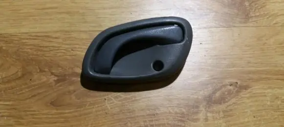 Suzuki Alto Front door interior handle