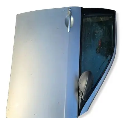 Alfa Romeo 159 Front door