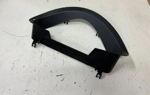 Mercedes-Benz E W211 Dashboard trim A2116890439 P0081619