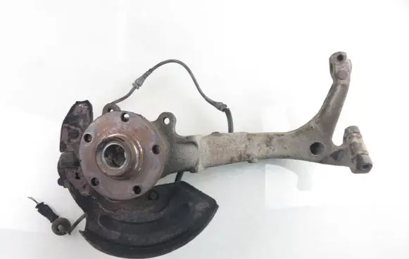 Front wheel hub spindle knuckle