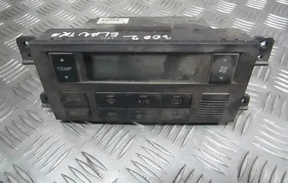 Hyundai Elantra Climate control unit