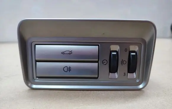 Jaguar XF X250 Other switches/knobs/shifts 8X2311654BC