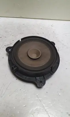 Nissan Note (E11) Front door speaker 281569U00A 7606500485 BLAUPUNKT