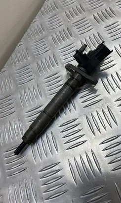 Jaguar XJ X351 Fuel injector 9X2Q9K546DB