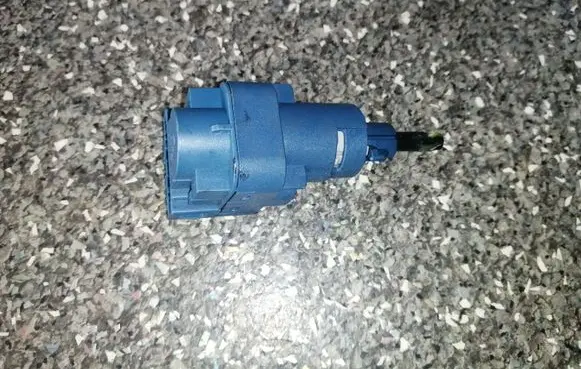 Clutch pedal sensor