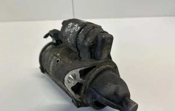Toyota Avensis T270 Starter motor