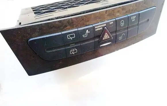 Mercedes-Benz E W211 Hazard light switch a2116800552