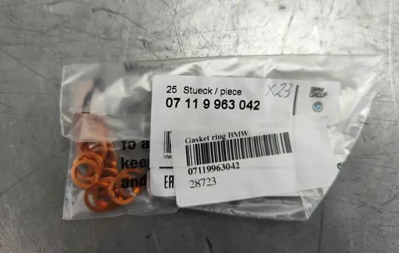 BMW 6 E63 E64 Nuts/bolts 07119963042 9963042