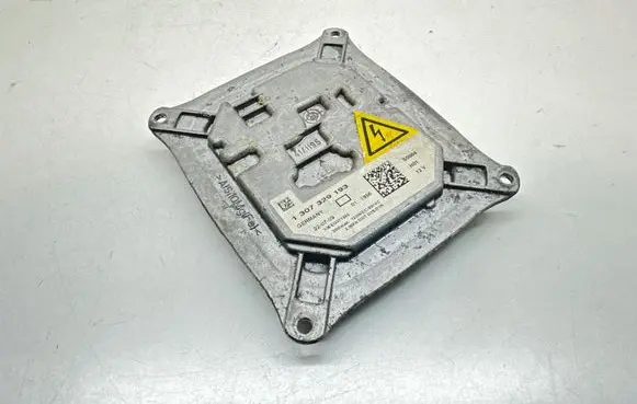 Audi TT TTS Mk2 Xenon control unit/module 1307329193