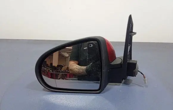 Mitsubishi Colt CZ3 Front door electric wing mirror 23263627
