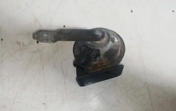 Mercedes-Benz E W210 Horn signal 0055306