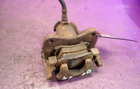 Audi 80 90 S2 B4 Rear brake caliper 