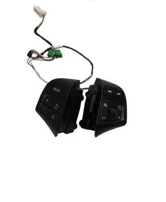 Steering wheel buttons/switches