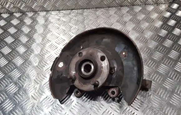 Toyota Yaris Front wheel hub spindle knuckle