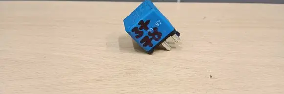 Mercedes-Benz E W210 Other relay 0015429919