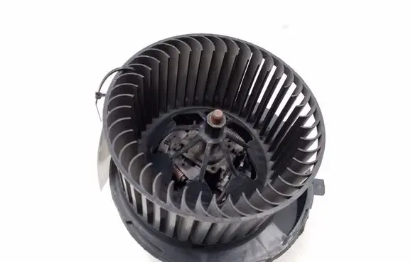 Volkswagen Golf V A/C air flow flap actuator/motor 1K2819015A