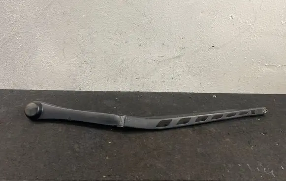 BMW 5 E60 E61 Windshield/front glass wiper blade 