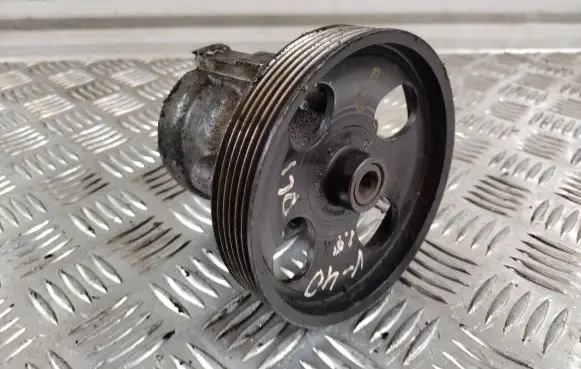 Volvo S40, V40 Power steering pump