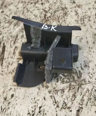 Citroen C4 Cactus ABS pump bracket 104475a1