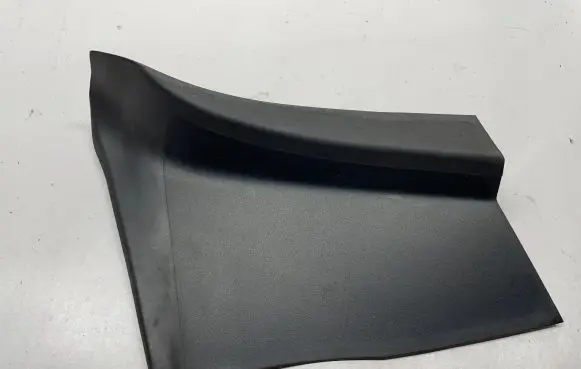 Audi A7 S7 4G Rear/tail light trim molding 4G8945255