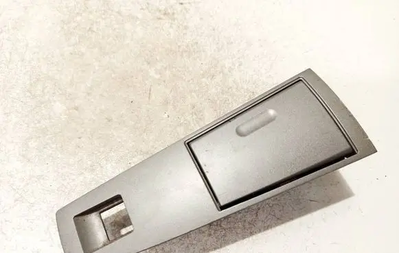 BMW 7 E65 E66 Car ashtray 7024489 100014311