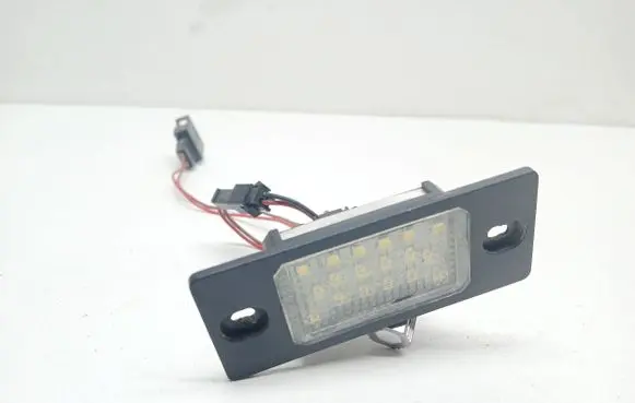 Volkswagen PASSAT B5.5 Number plate light
