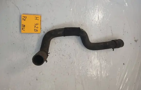 Ford Focus Engine coolant pipe/hose 8974646