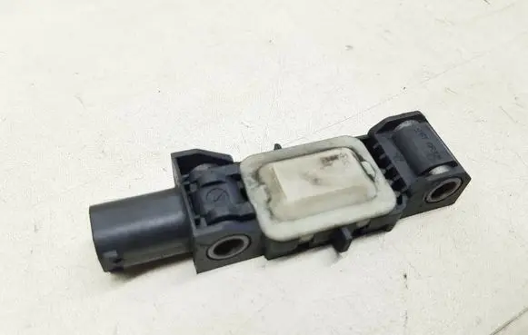 Chrysler 300 - 300C Airbag deployment crash/impact sensor 04896173AA nr7387