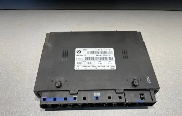 BMW 3 E92 E93 Seat control module 9134667 000311203 00005841D0