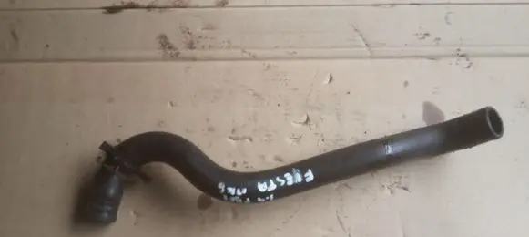Ford Fiesta Engine coolant pipe/hose