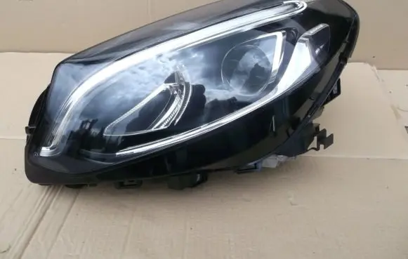 Mercedes-Benz B W246 W242 Headlight/headlamp