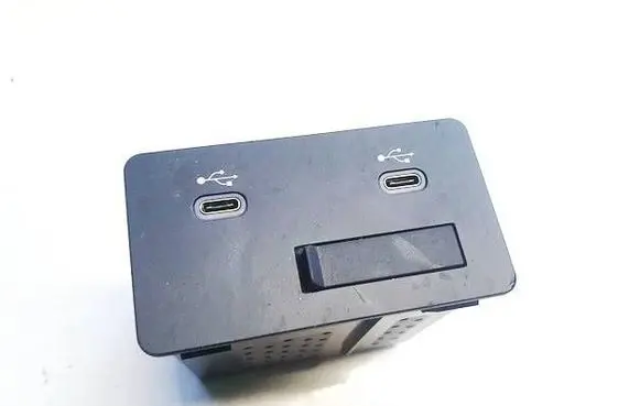 Mazda CX-30 USB socket connector kbb4669u0c