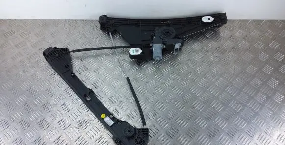 Peugeot 208 Front door window regulator with motor 9829043680