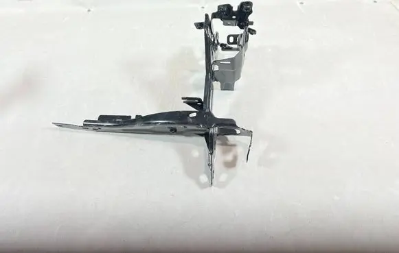 BMW 3 G20 G21 Headlight/headlamp mounting bracket 7422294