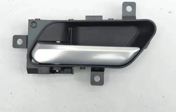 Nissan Qashqai J12 Front door interior handle 806716UA0A