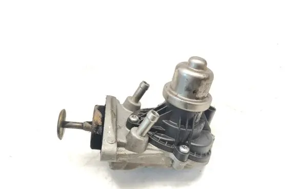 BMW X1 F48 F49 EGR valve 8513132 737891 73789110