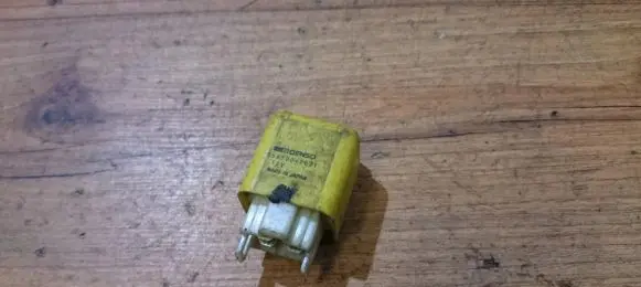 Mazda 626 Other relay 0567008031 4H8A29