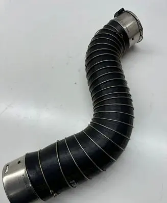 Intercooler hose/pipe