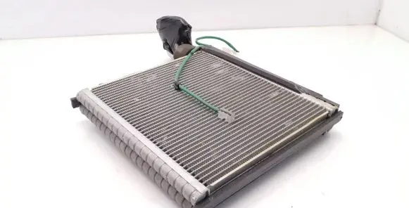 Honda CR-V Air conditioning (A/C) radiator (interior) MF4475003600