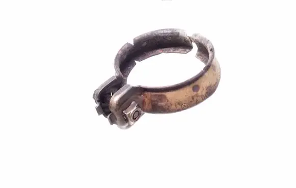 Mercedes-Benz C W204 Muffler pipe connector clamp A0009958902